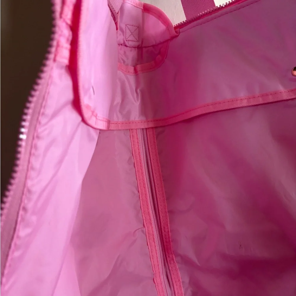 Simply Southern Pink and Blue Travel Bag - Picture 3 of 4